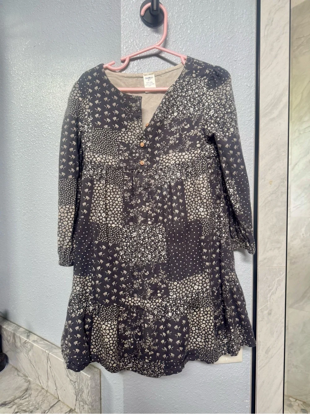 Bundle Oshkosh and Jessica Simpson brand. 5-6x